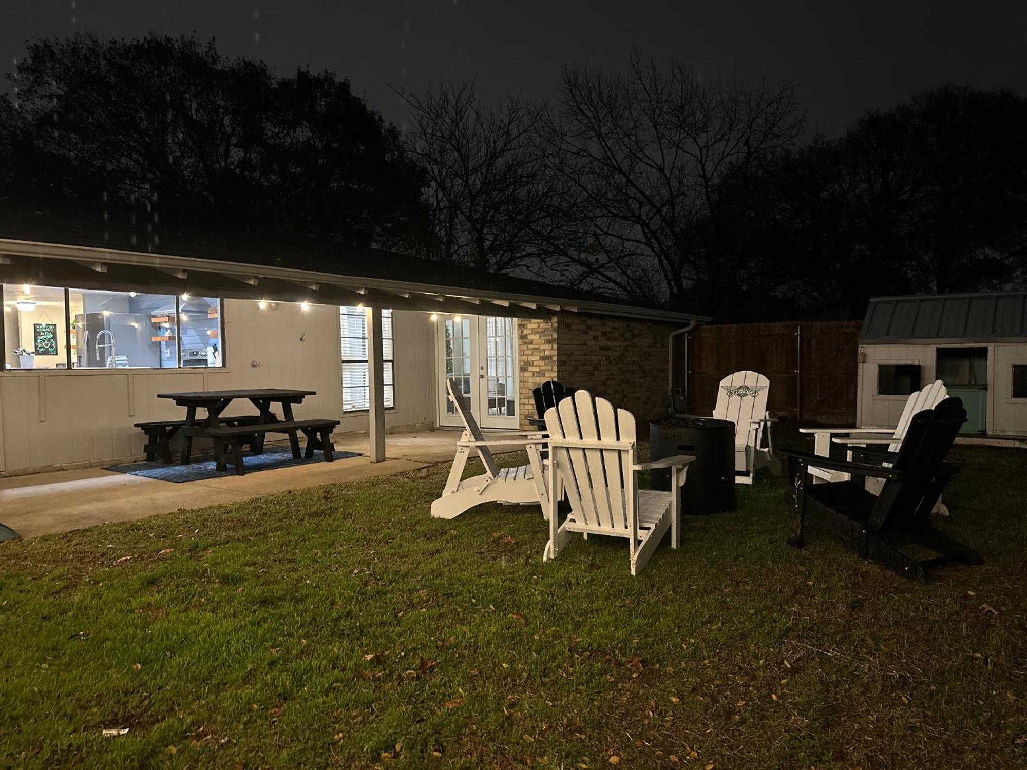 The Butterfly Haven Retreat Villa Grand Prairie Exterior photo